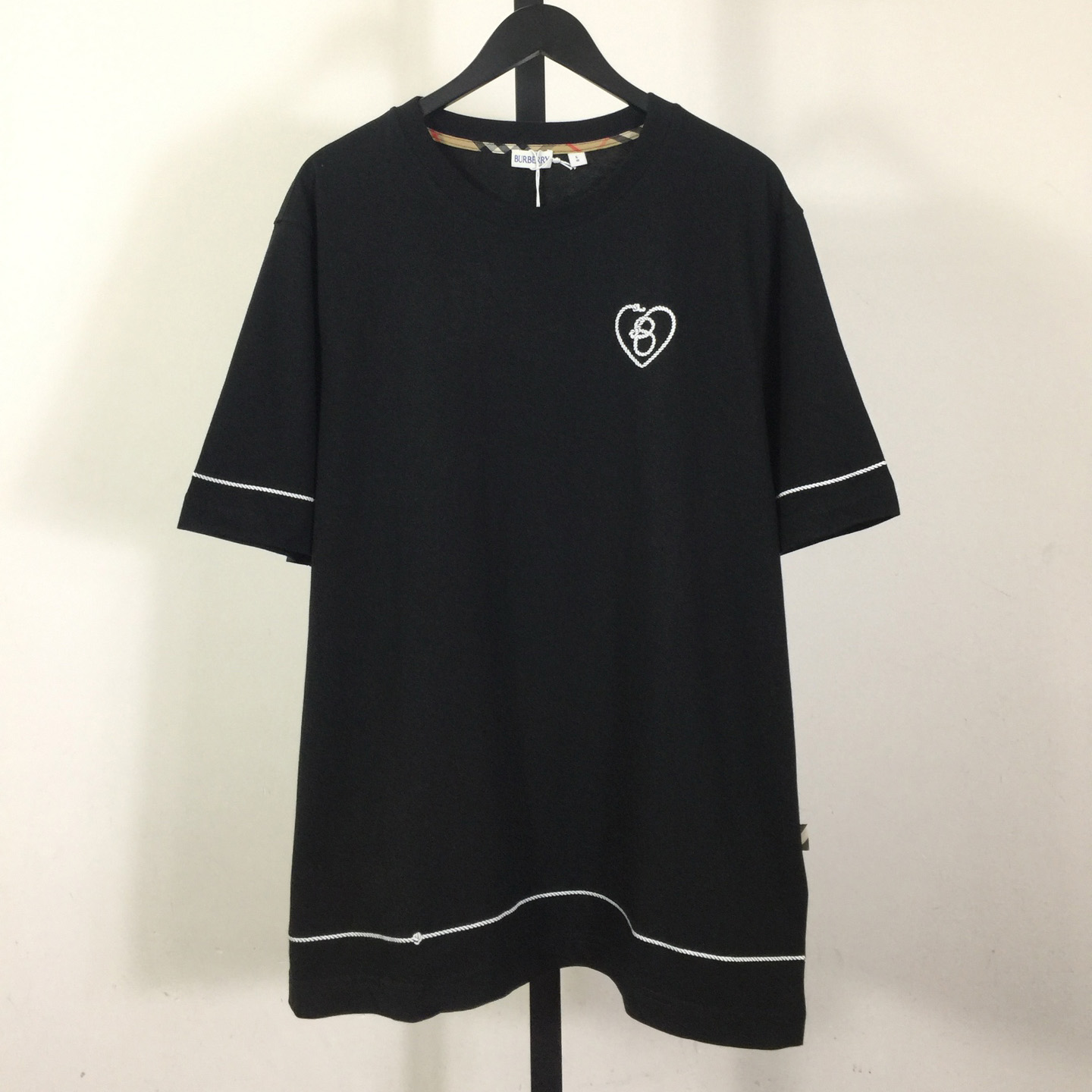 Burberry B Heart Cotton T-shirt - DopestKickz