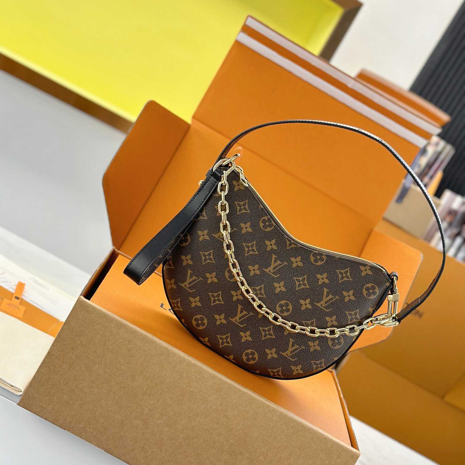 Louis Vuitton Cookie BB   M15056 - DopestKickz