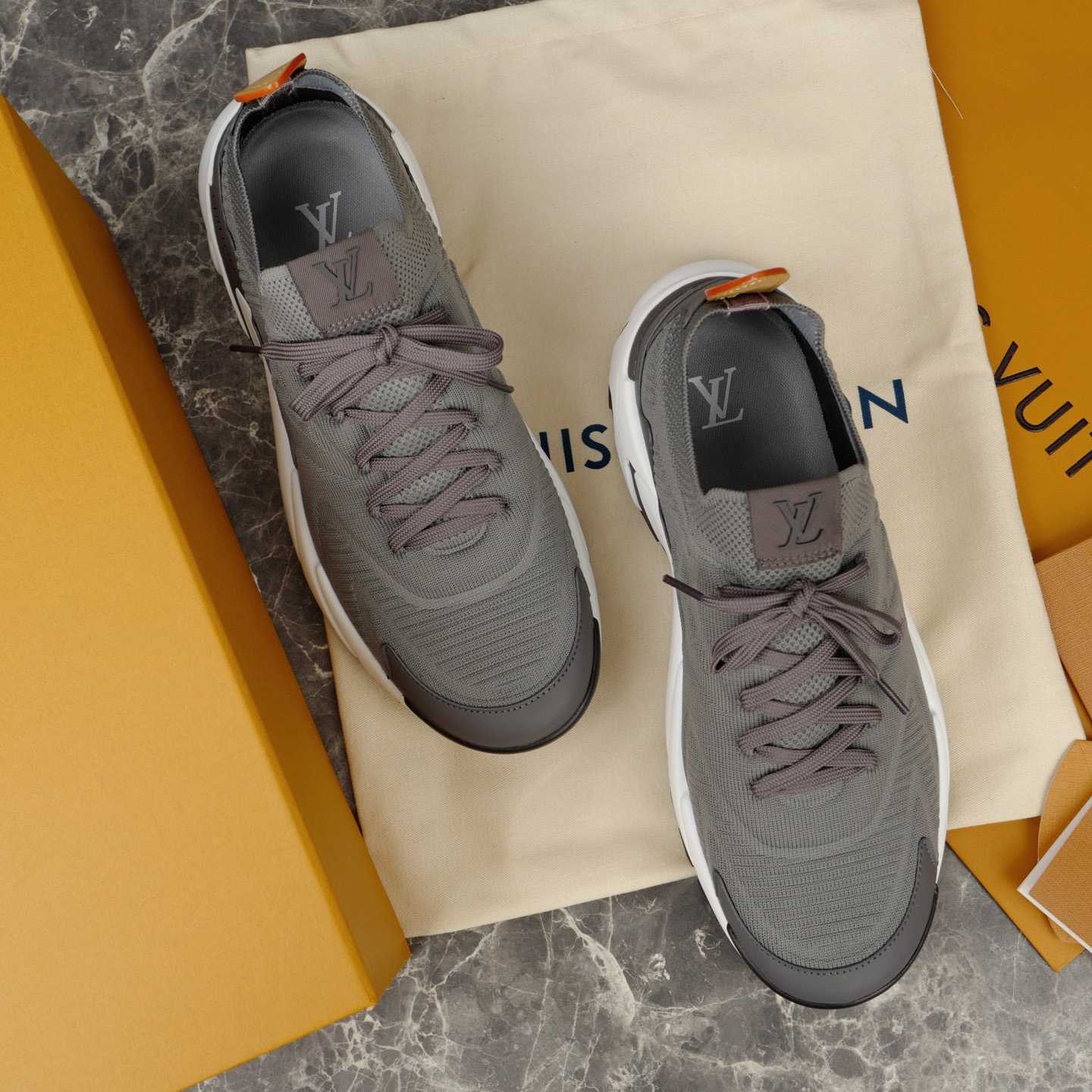Louis Vuitton LV Runner Tatic Sneaker   1AILJM - DopestKickz