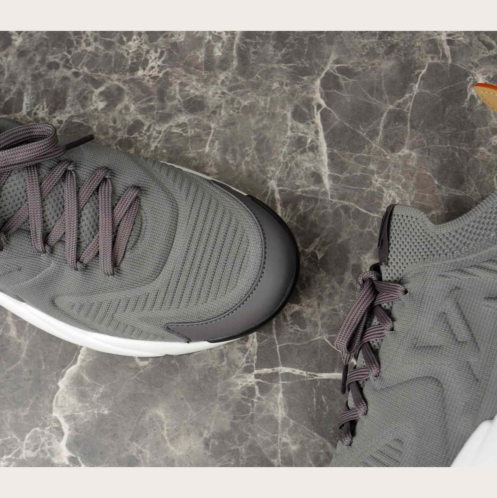 Louis Vuitton LV Runner Tatic Sneaker   1AILJM - DopestKickz