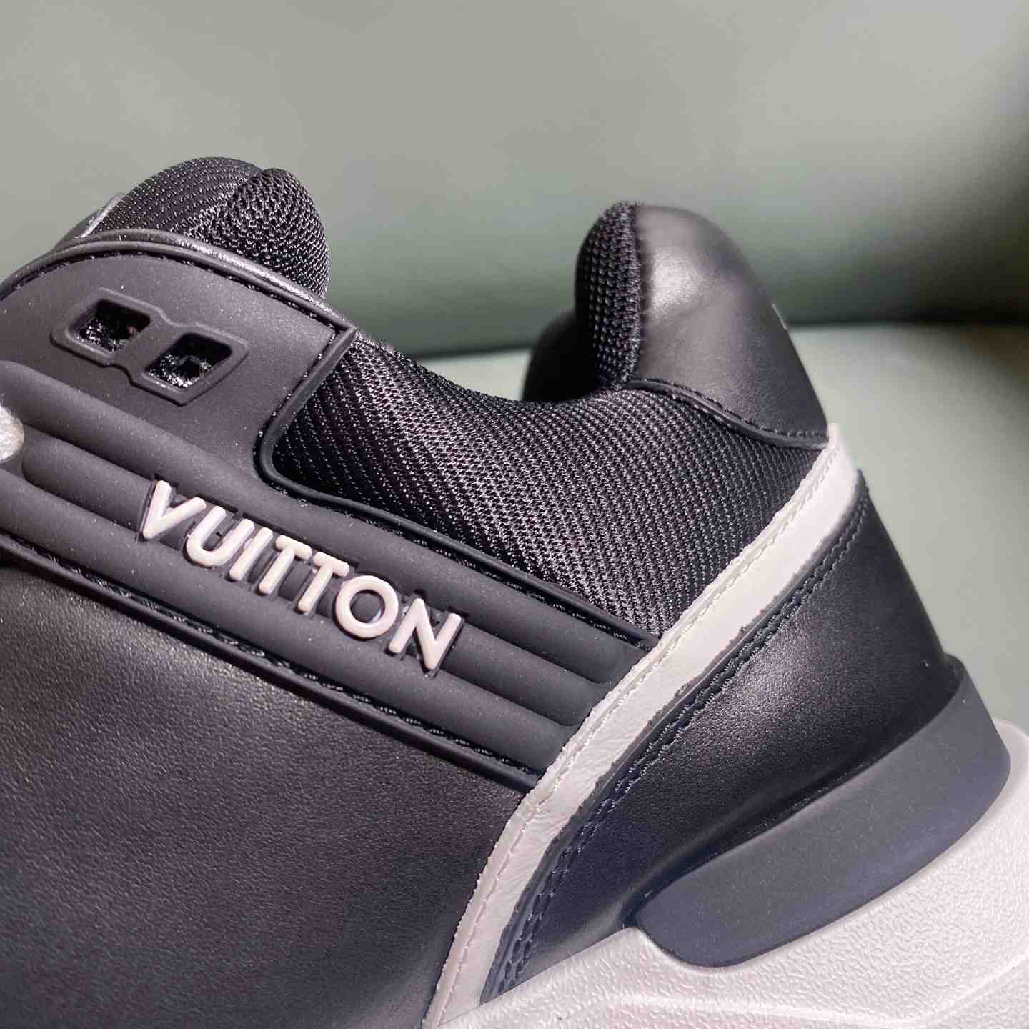 Louis Vuitton Run Away Maxi Sneaker   1AHSS1 - DopestKickz