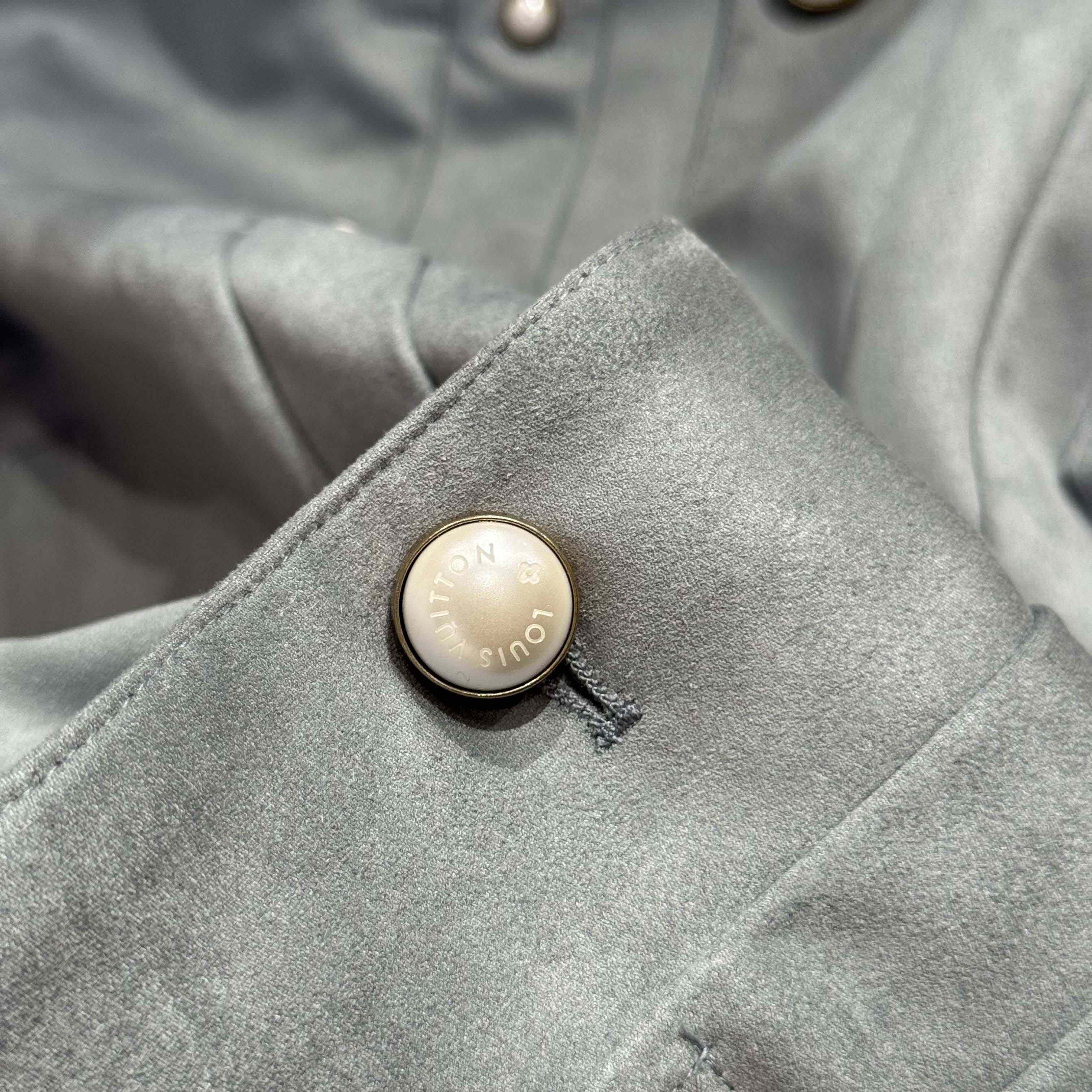 Louis Vuitton Suede Leather Type II Trucker Jacket   1AHVLO - DopestKickz