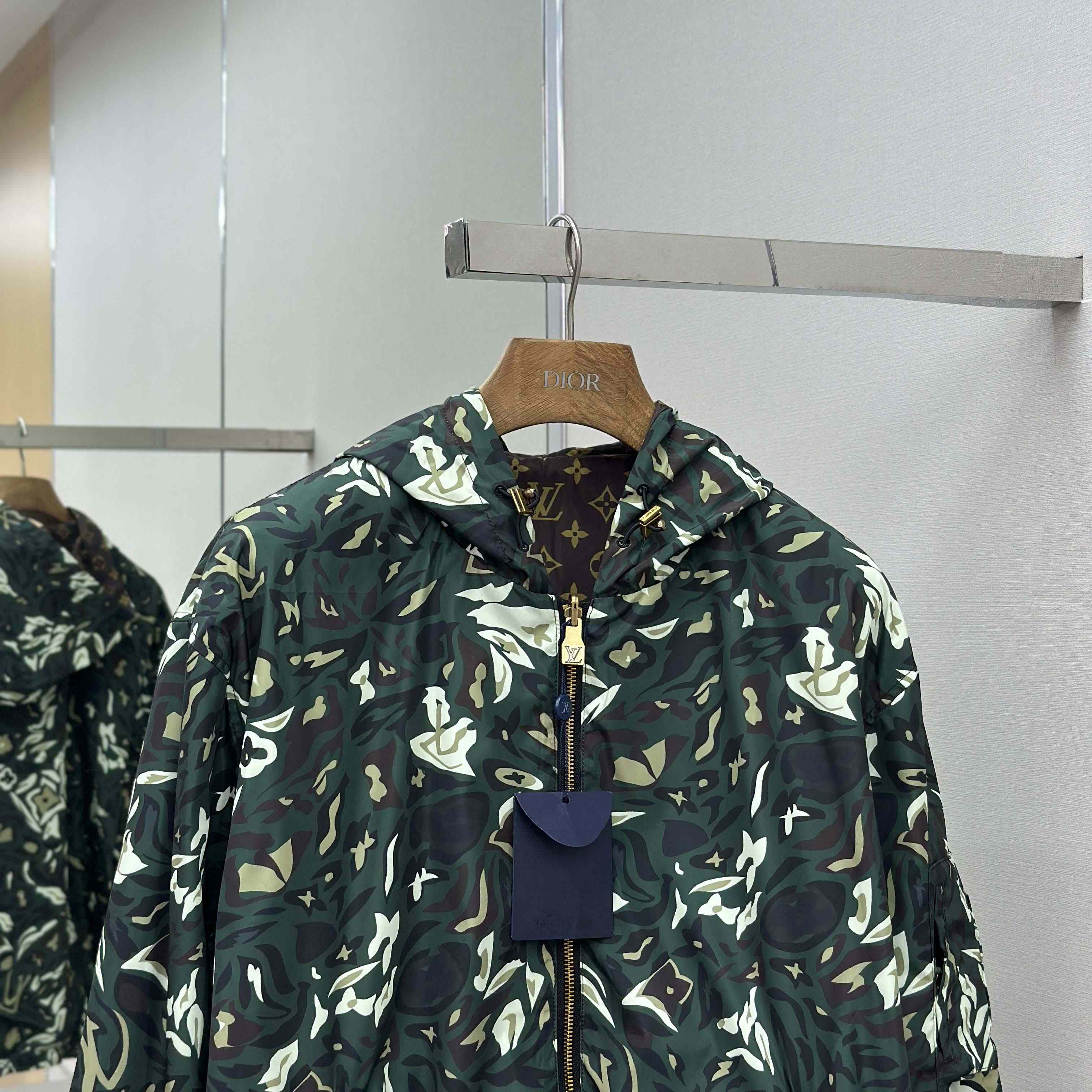 Louis Vuitton Monogram Reversible Windbreaker   1AILQT - DopestKickz