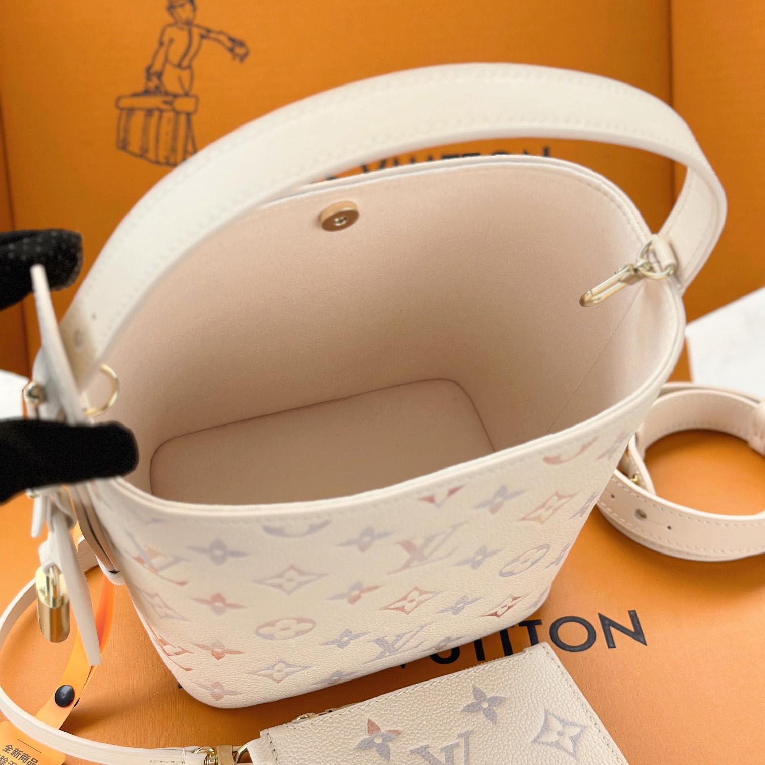 Louis Vuitton All In BB   M25673 - DopestKickz